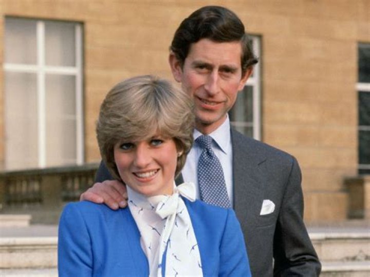 Princess Diana and Prince Charles with Prince William in the grounds of Government House, Auckland British royalty on a royal tour of New Zealand - Apr 1983