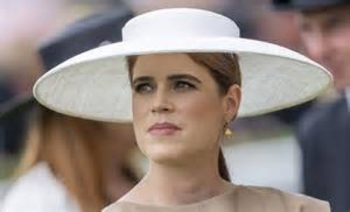 Princess Eugenie of York, centre,August Brooksbank and Jack Brooksbank, watch the Platinum Jubilee Pageant, in London, on the last of four days of celebrations to mark the Platinum Jubilee. The pageant will be a carnival procession up The Mall featuring giant puppets and celebrities that will depict key moments from Queen Elizabeth II's seven decades on the throne Platinum Jubilee, London, United Kingdom - 05 Jun 2022