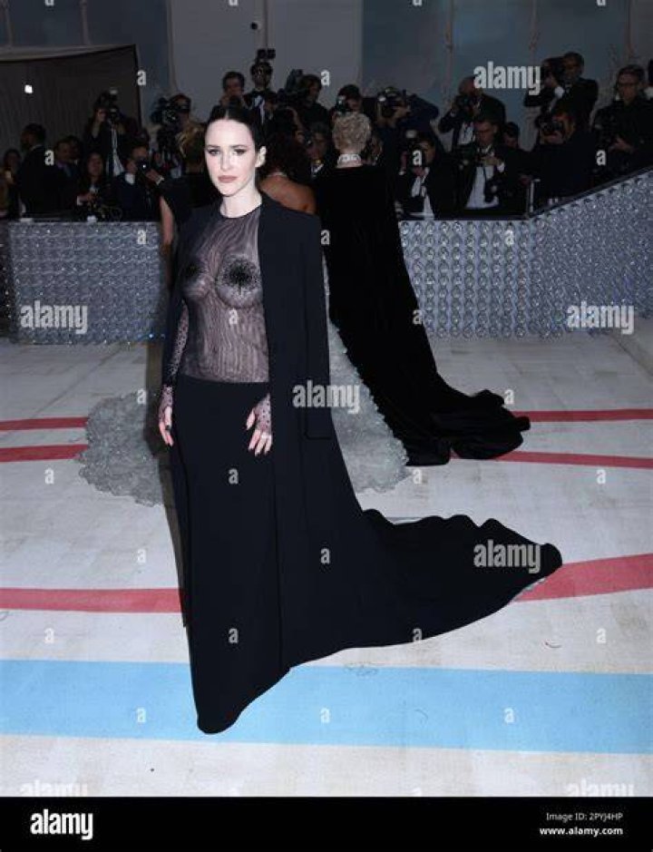 Rachel Brosnahan’s Met Gala 2023 Dress: Photo – Hollywood Life