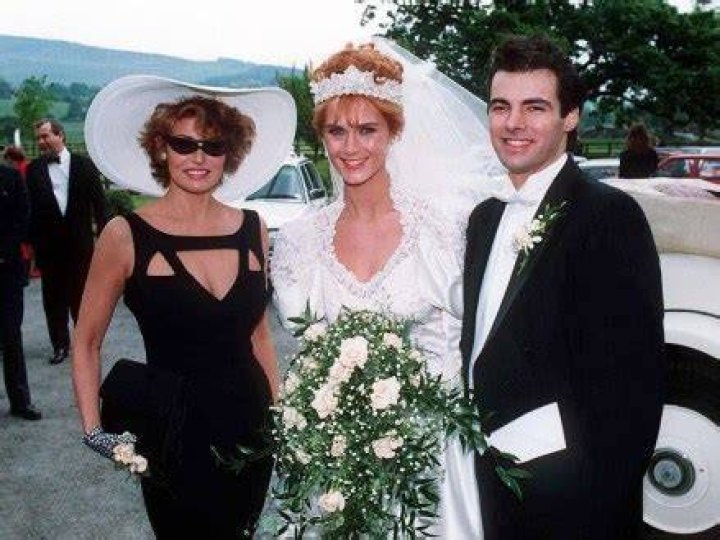 Raquel Welch with Rebecca Trueman and Damon Welch MARRIAGE OF DAMON WELCH AND REBECCA TRUEMAN, YORKSHIRE, BRITAIN - JUN 1991