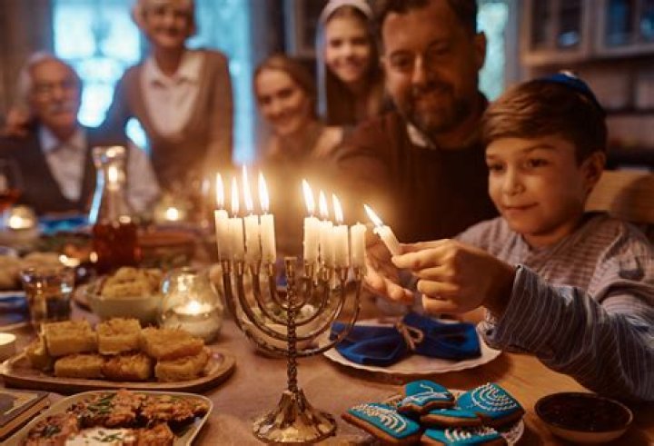 Reign Disick, 6, Loses His Front Tooth During Hanukkah With Scott Disick & Siblings