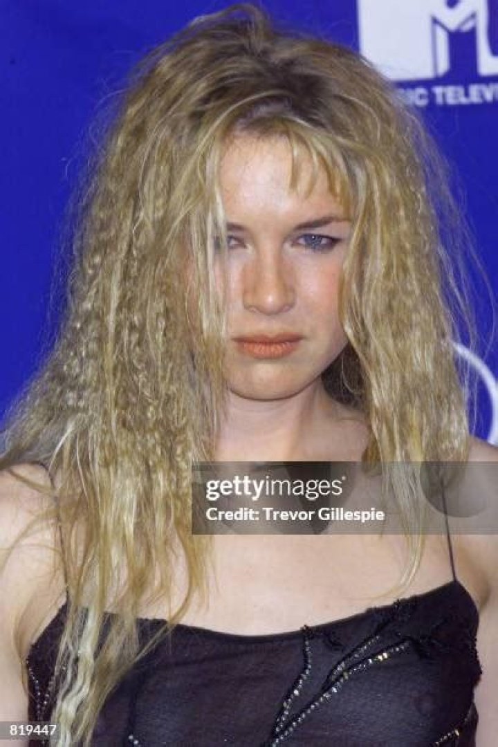 Renee Zellweger At The 1999 Oscars