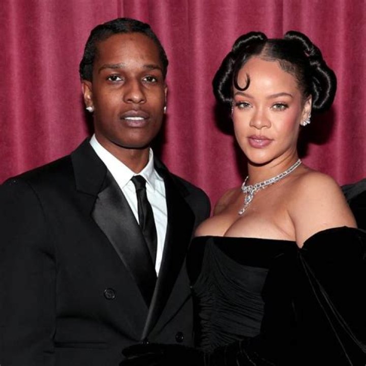 Rihanna and her rumored boyfriend Travis Scott did nothing to dispel dating rumors. The pair cozied up at Rihanna's Roc Nation Block Party, before Travis took the stage in the pouring rain. They whispered into each other's ears and laughing uncontrollably. She cheered wildly while Travis performed 4 of his hit songs. Pictured: Rihanna,Travis Scott,Rihanna Travis Scott Ref: SPL1122209 100915 NON-EXCLUSIVE Picture by: SplashNews.com Splash News and Pictures USA: +1 310-525-5808 London: +44 (0)20 8126 1009 Berlin: +49 175 3764 166 World Rights