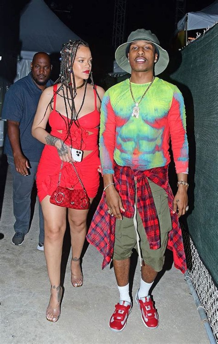 Rihanna Rocks Red Mini With A$AP Rocky At Beenie Man Concert – Hollywood Life