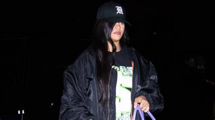 Rihanna Spotted In 1st Photos Since Announcing Super Bowl Halftime Show, With Giant Chanel Bag
