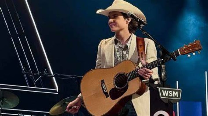 Rising Country Star Roman Alexander Finds ‘Closure’ With An Ex Over With New Song ‘Over Me’