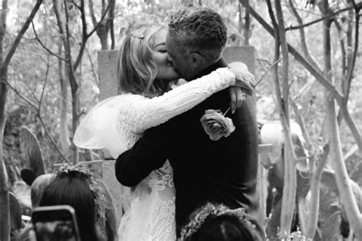 Rita Ora, Taika Waititi