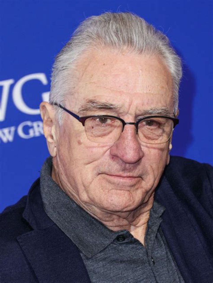 Robert De Niro as Robert Mueller