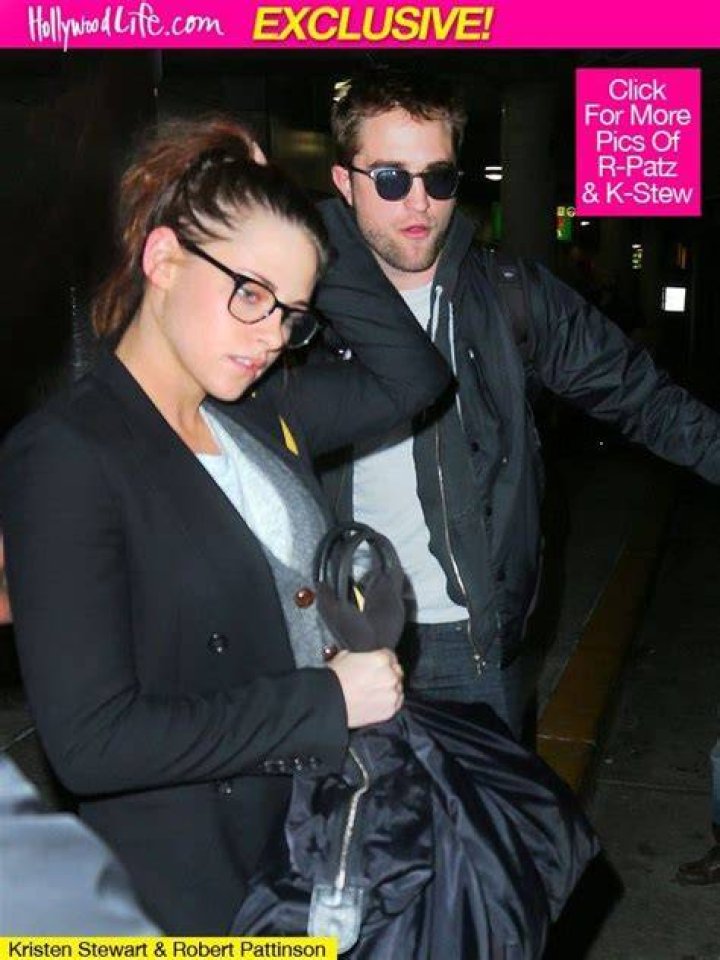 Robert Pattinson Is Living With Kristen Stewart After Reunion