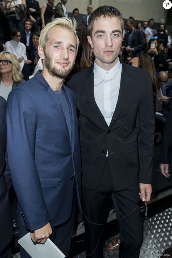 Robert Pattinson, Sean Penn and Dylan Penn GO Campaign Gala, Arrivals, Los Angeles, USA - 20 Oct 2018
