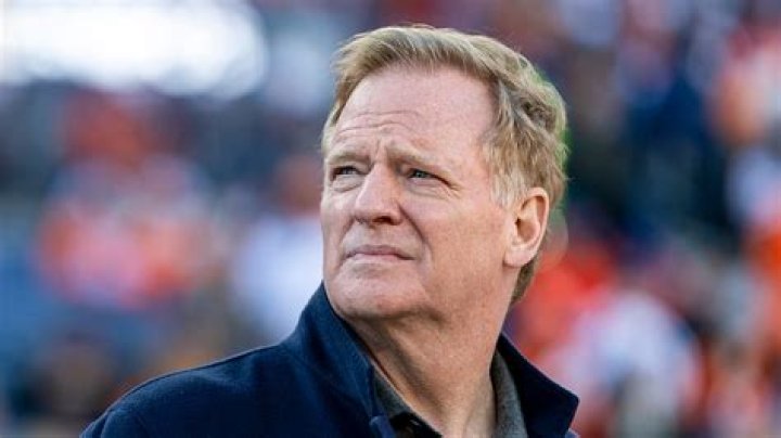 Roger Goodell and Colin Kaepernick