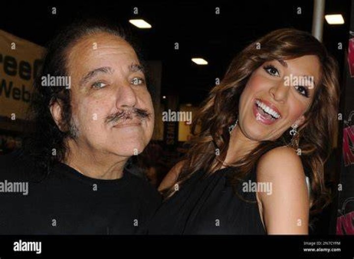 Ron Jeremy and Farrah Abraham posing together