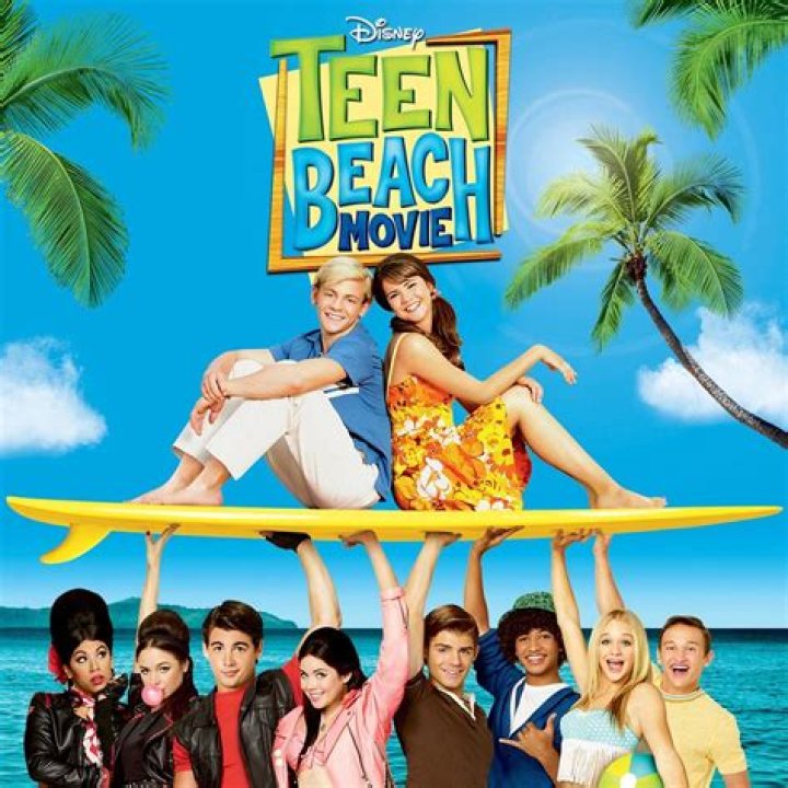Ross Lynch & ‘Teen Beach Movie’ Pics