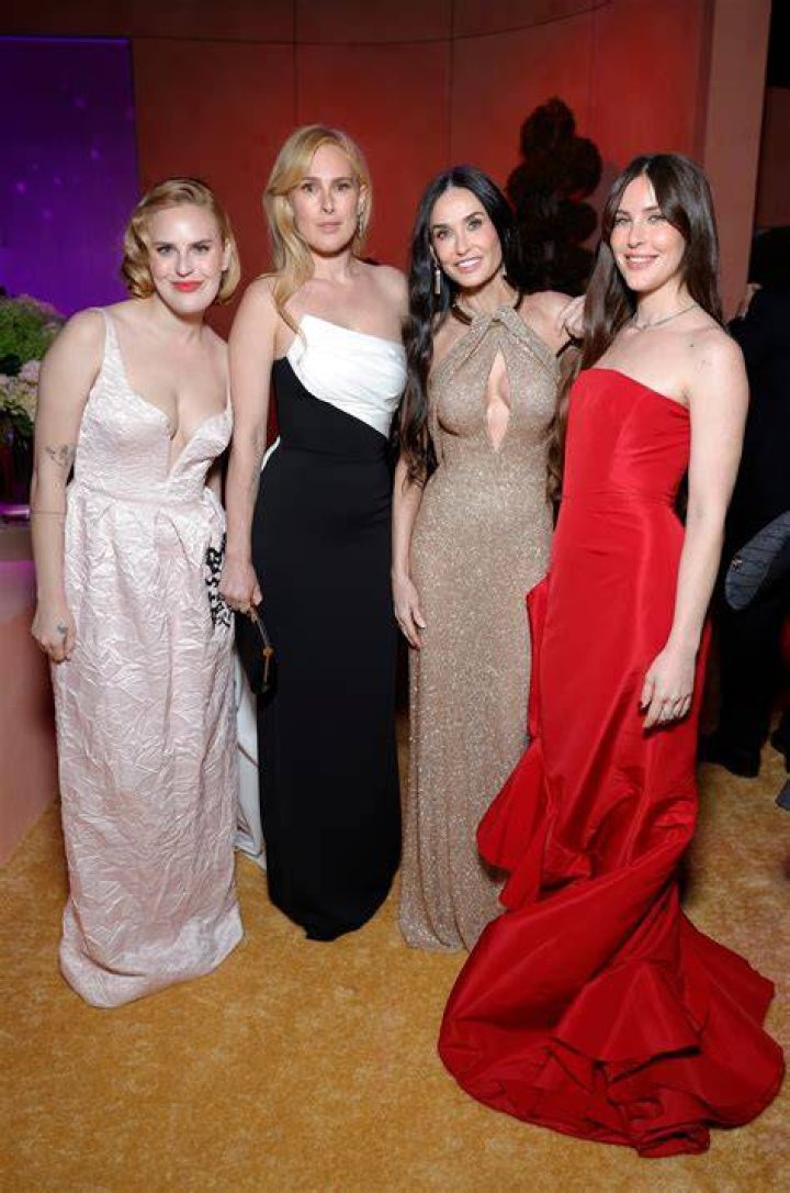 Rumer Willis at the 2020 Vanity Fair Oscar Party