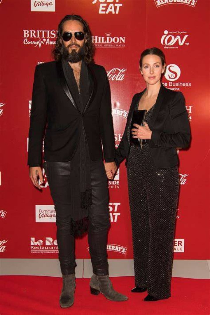 Russell Brand and Laura Gallacher British Curry Awards, London, UK - 26 Nov 2018