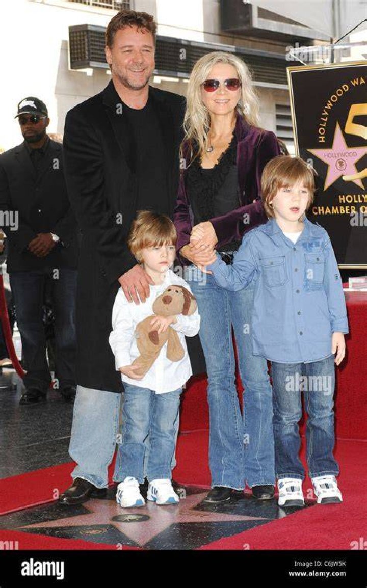 Russell Crowe, Danielle Spencer, Tennyson Crowe and Charlie Crowe Russell Crowe Walk of Fame Star Ceremony, Hollywood, California, America - 12 Apr 2010