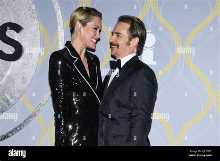 Sam Rockwell Leslie Bibb 2022 Emmys
