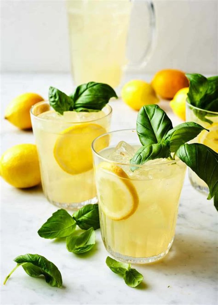 Sandia&rsquo;s Lemonade Lemonade