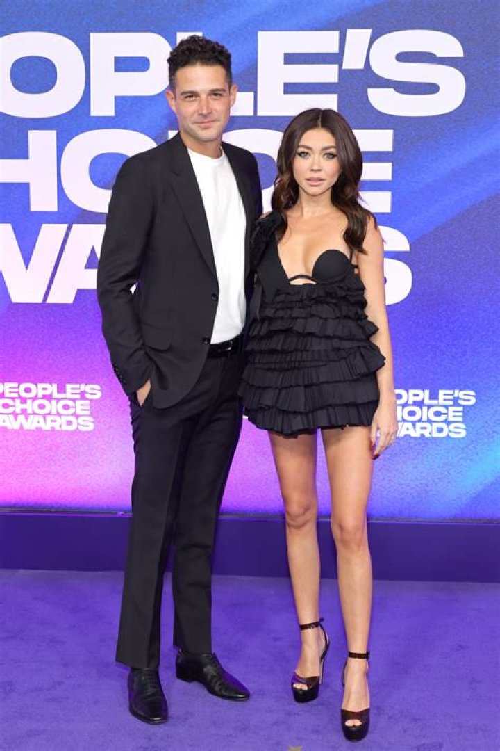 Sarah Hyland & Wells Adams