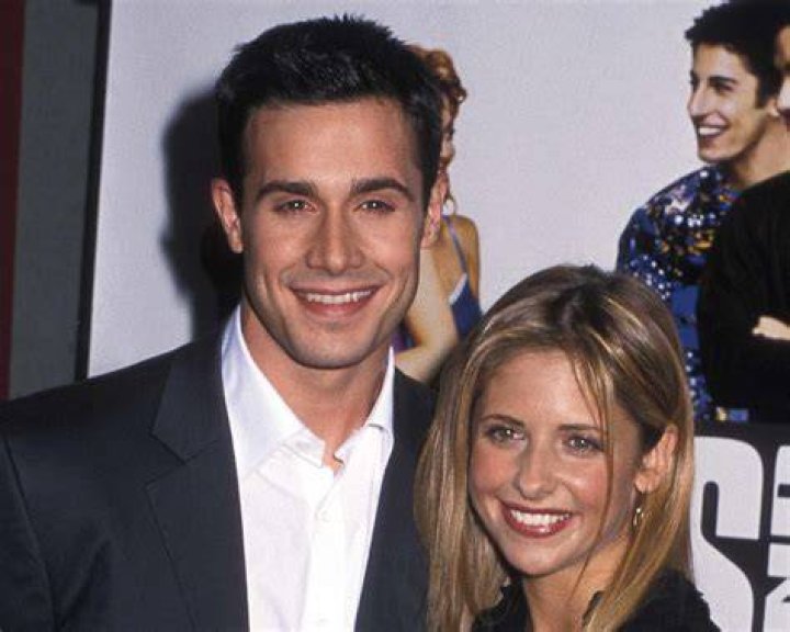 Sarah Michelle Gellar – Hollywood Life