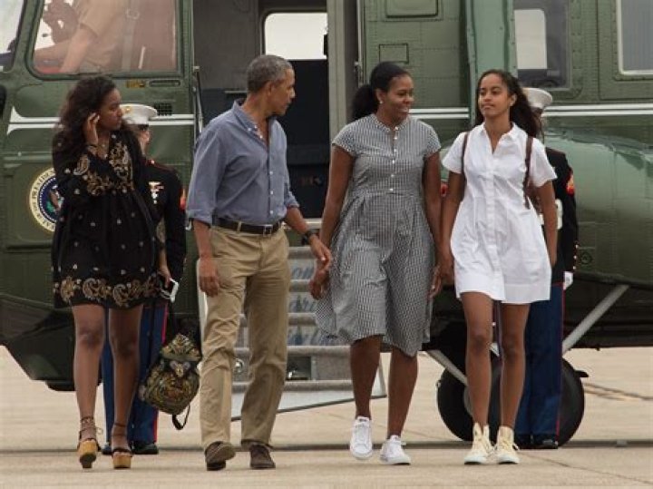 Sasha Obama Summer Job Uniform