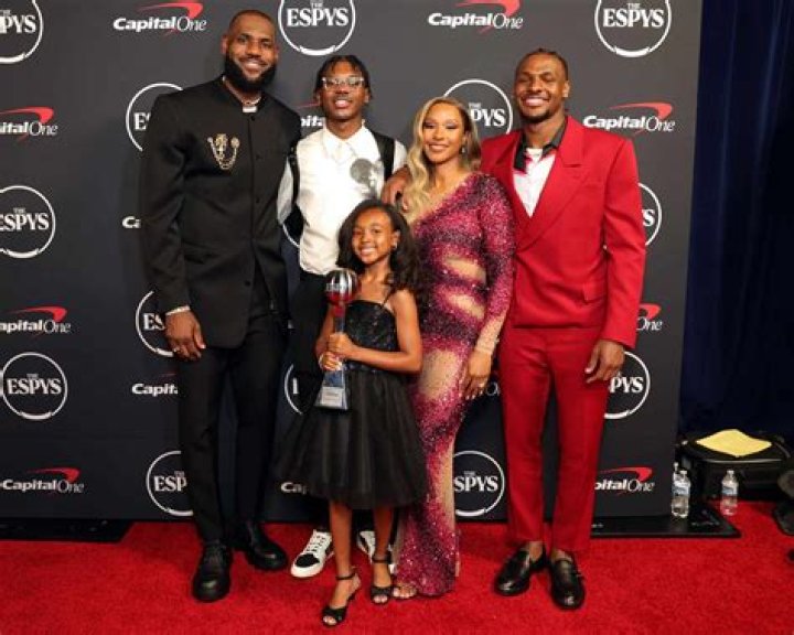 Savannah James, LeBron James
