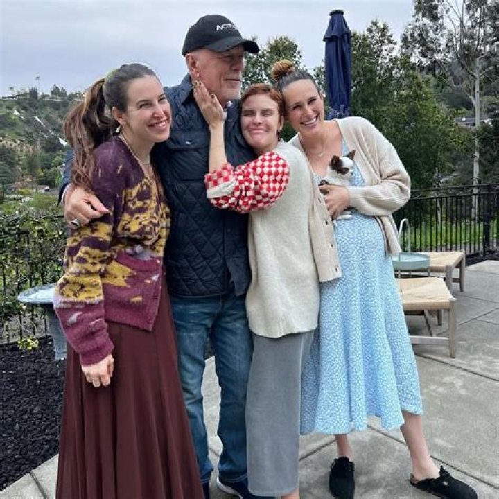 Scout, Rumer & Tallulah Willis