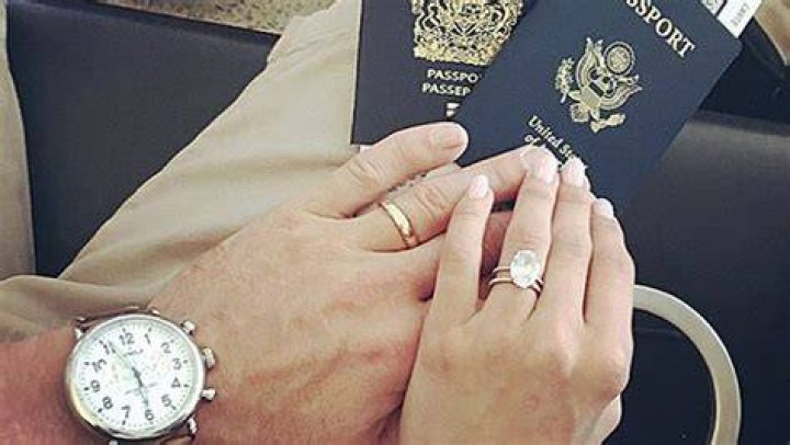See Her Gorgeous New Ring From Brooks Laich – Hollywood Life