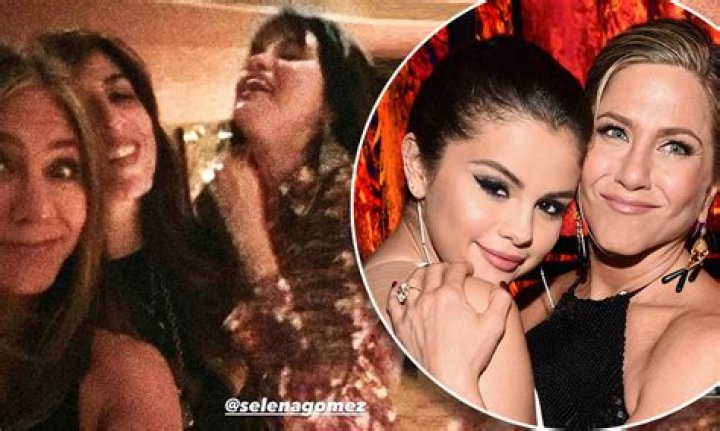 Selena Gomez: Jennifer Aniston Gives Her Justin Bieber Advice At Dinner