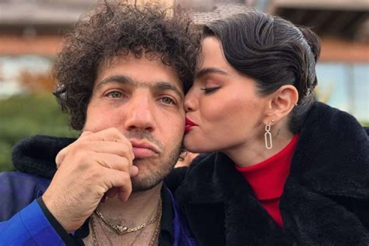 Selena Gomez Kissing Co-Star On Movie Set