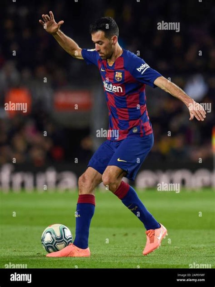 Sergio Busquets of FC Barcelona celebrates his goal. FC Barcelona v UD Las Palmas. LaLiga, date 7, Camp Nou stadium, Barcelona, Spain - 02 October 2017