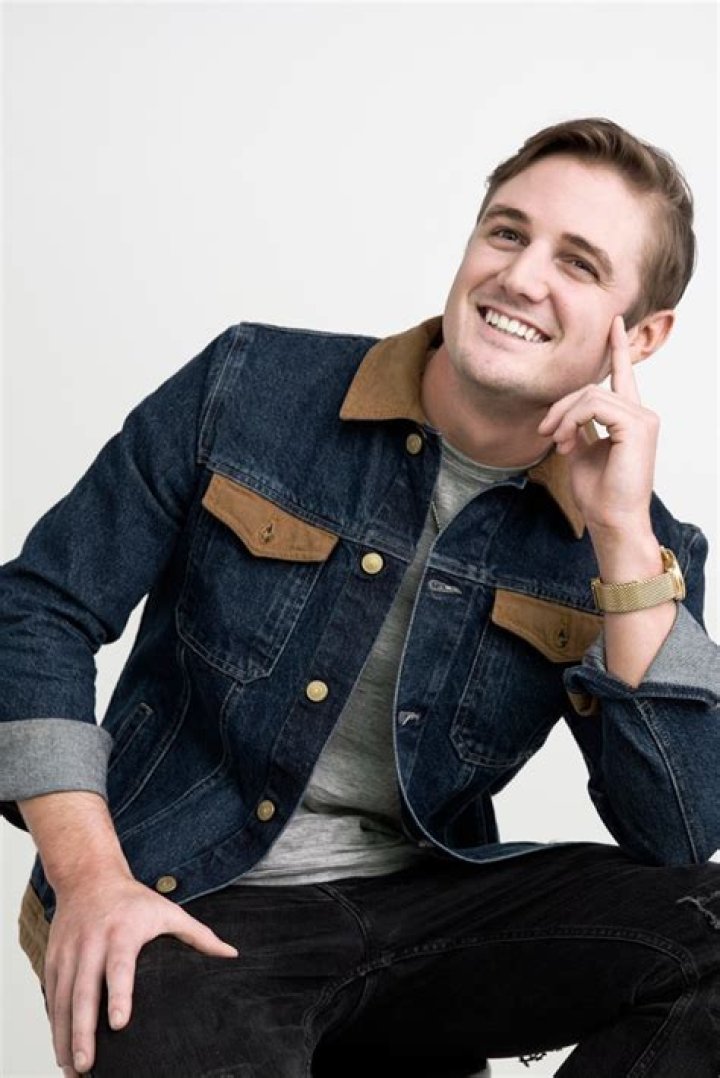 Seth Ennis for HollywoodLife