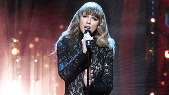 Setlist & More Information – Hollywood Life