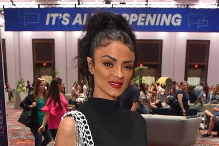 ‘Shahs Of Sunset’ Star Golnesa ‘GG’ Gharachedaghi Shows Off Huge 34D Breast Implants