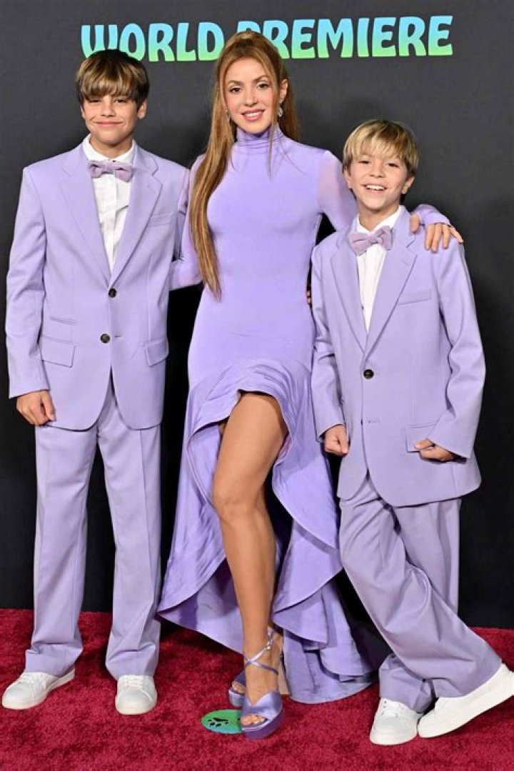 shakira sons