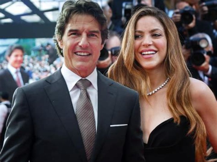 shakira tom cruise