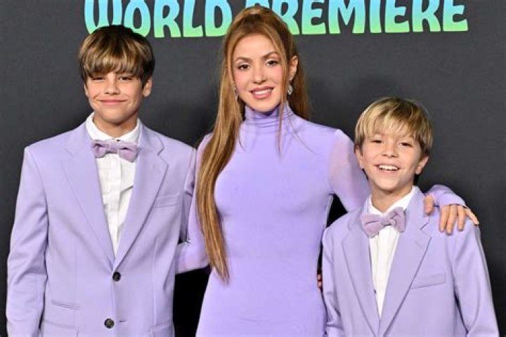 Shakira With Her Kids