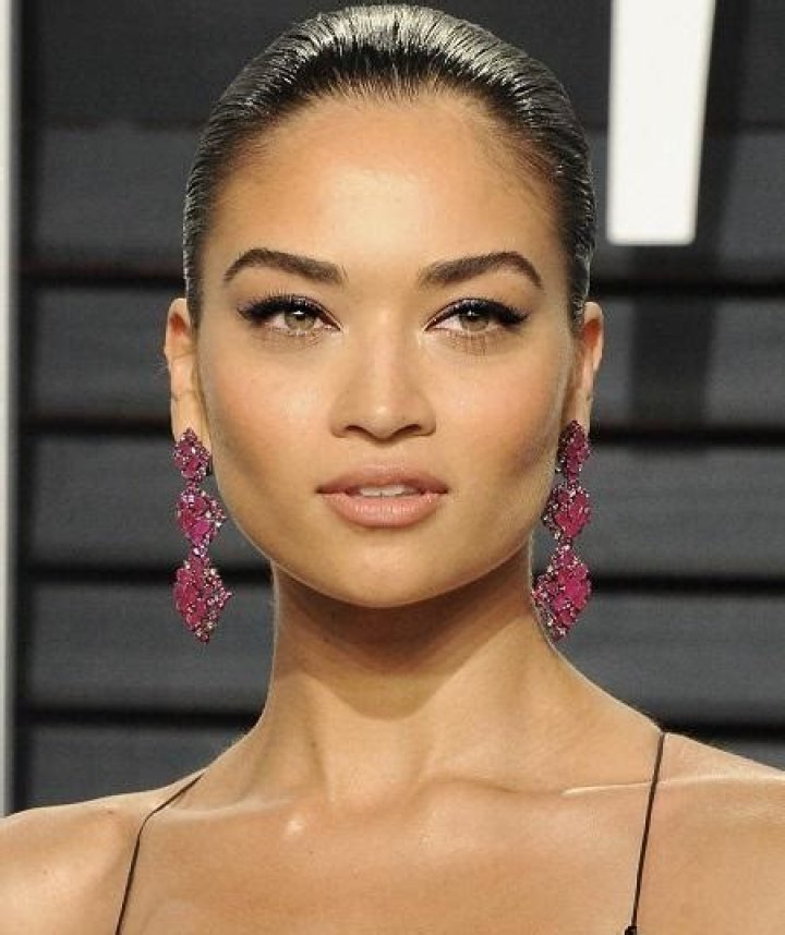 Shanina Shaik At The Vanity Fair Party