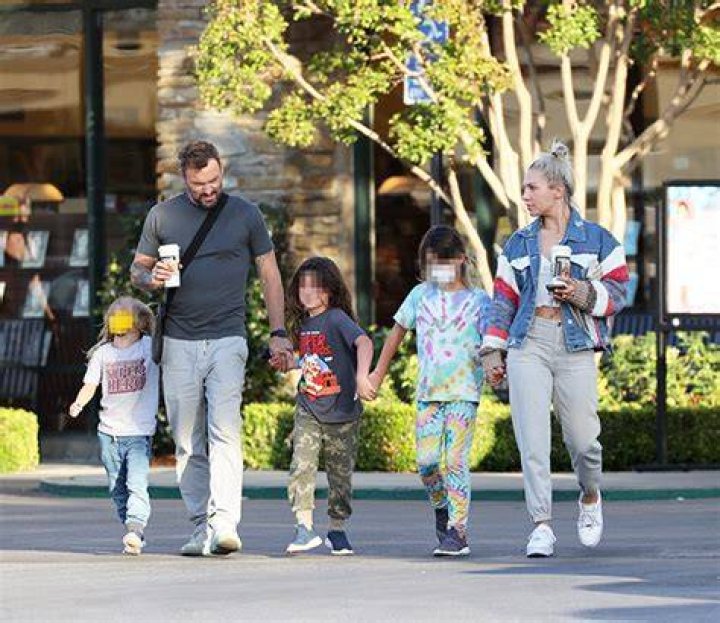 Sharna Burgess & Brian Austin Green Take His Kids To The Movies: Pics – Hollywood Life