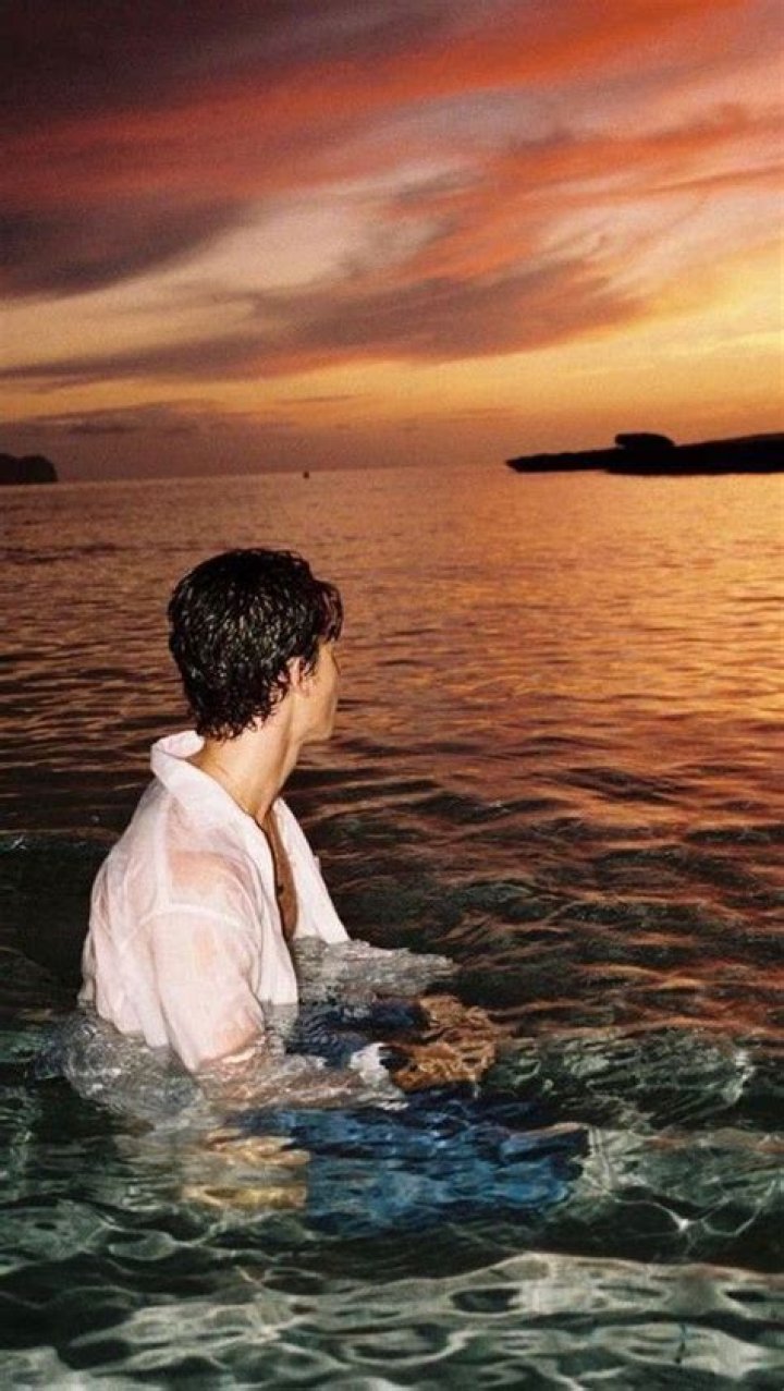 Shawn Mendes in the ocean
