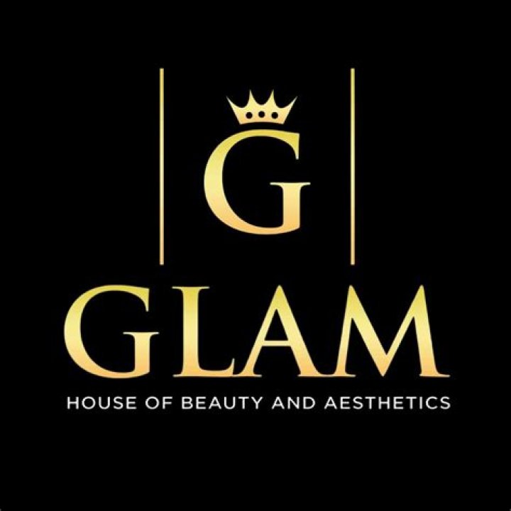 SHEGLAM&rsquo;s Glam House Pop-Up Hosted by Ashley Tisdale
