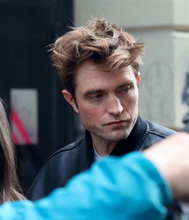 Sia Robert Pattinson Concert Date