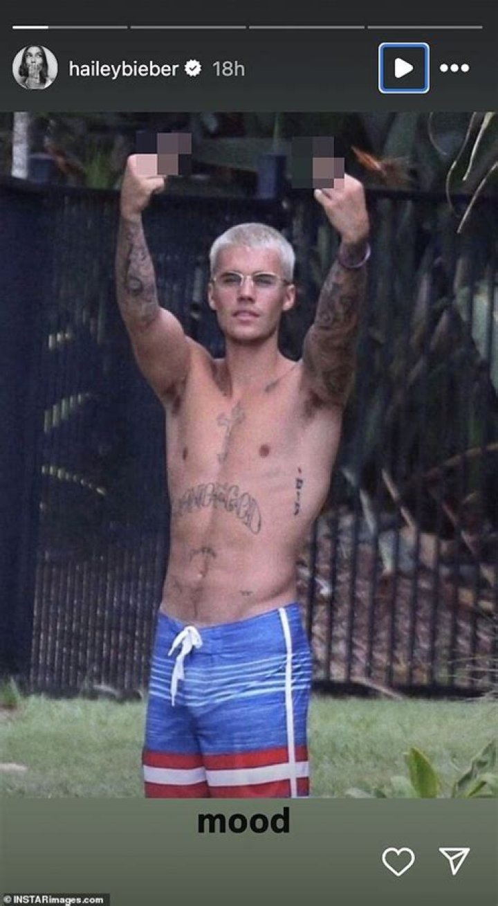 Singer Justin Bieber leaving shirtless dance studio in Los Angeles. 31 Jan 2020 Pictured: Justin Bieber. Photo credit: MEGA TheMegaAgency.com +1 888 505 6342 (Mega Agency TagID: MEGA599900_001.jpg) [Photo via Mega Agency]