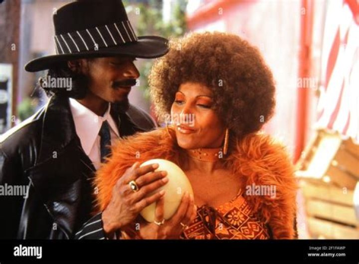 snoop dogg, pam grier