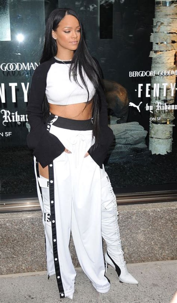 Stars Rocking Monochromatic Outfits