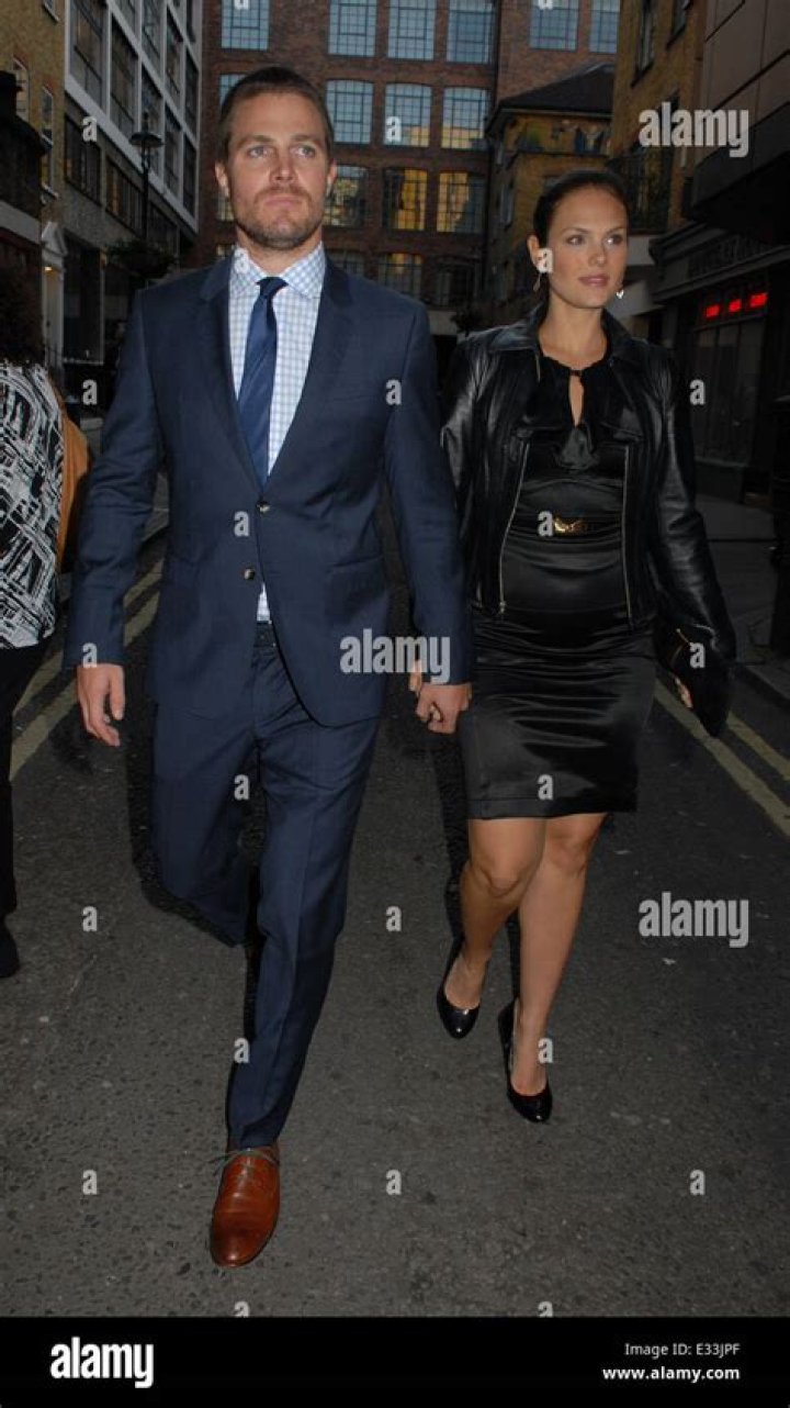 Stephen Amell and Cassandra Jean As Frank & Beans