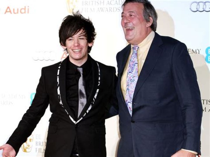Stephen Fry, Elliot Spencer