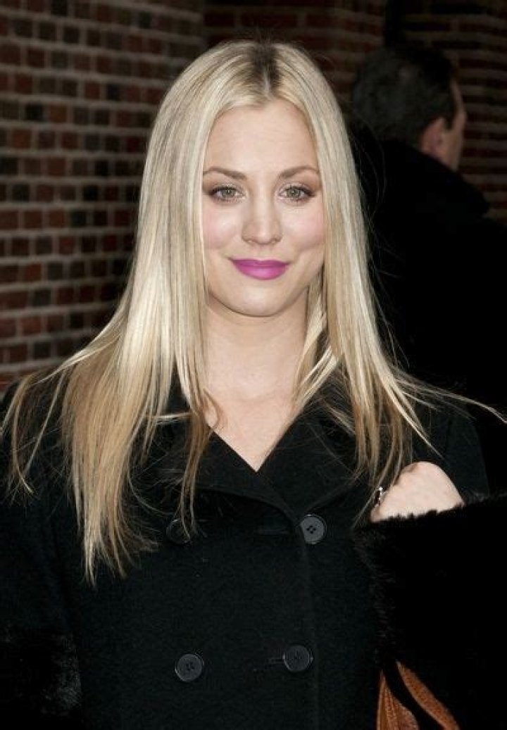 Straight Blonde Hairstyle – Pics – Hollywood Life