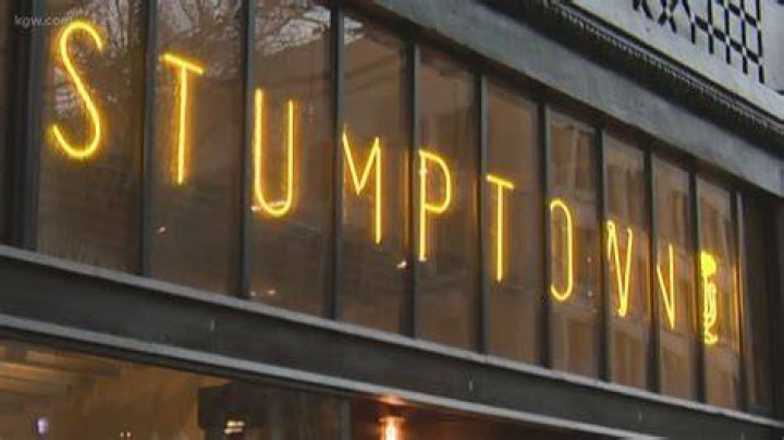 STUMPTOWN - "Forget it Dex, It's Stumptown." - Dex Parios - a strong, assertive and sharp-witted army veteran with a complicated love life, gambling debt and a brother to take care of - works as a PI in Portland, Oregon. With only herself to rely on, she solves other people's messes with a blind eye toward her own, finding herself at odds with the police and in the firing line of criminals, on the series premiere of "Stumptown," WEDNESDAY, SEPT. 25 (10:00-11:00 p.m. EDT), on ABC. (ABC/Mitch Haaseth) COBIE SMULDERS