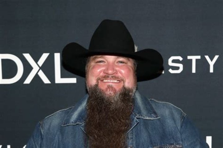 Sundance Head Celebrity Profile – Hollywood Life